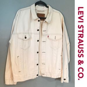 cream levis jacket